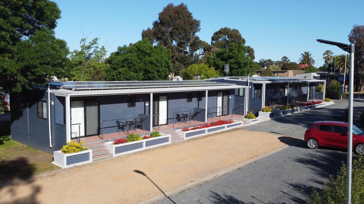 Ararat RV Rental | Acacia Caravan Park