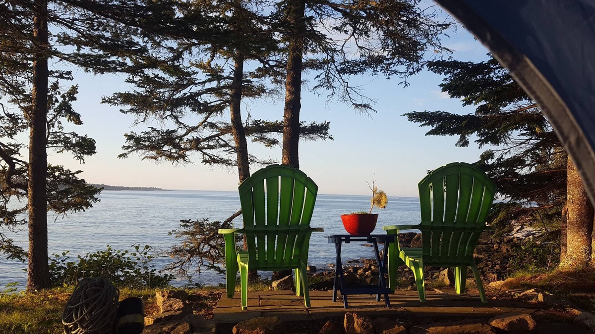 Prospect Harbor House | Acadia Getaway House on the Ocean