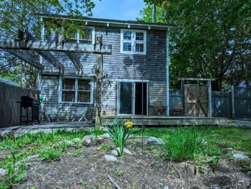 Southwest Harbor House | Acadia Park Suites Condo