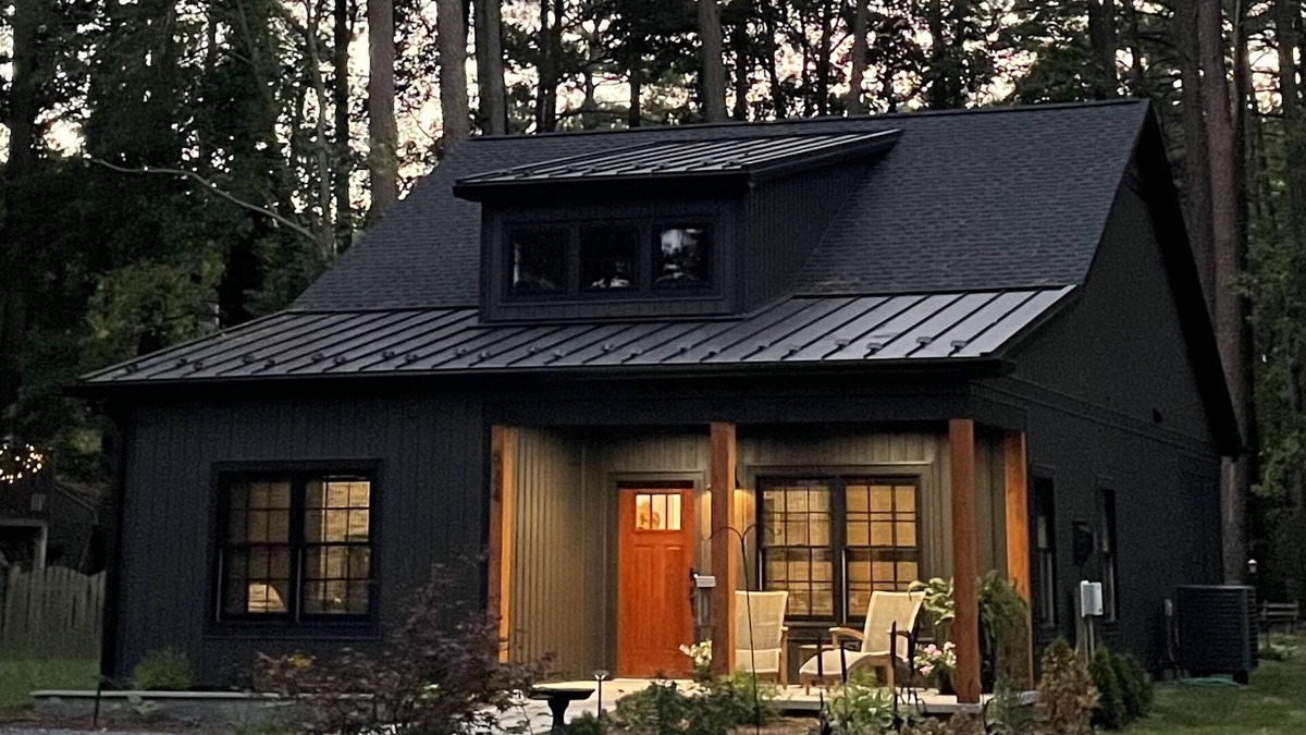 Stevensville Cottage | Accessible, Screened-in porch, Sauna, Fire Pit, Dog Friendly