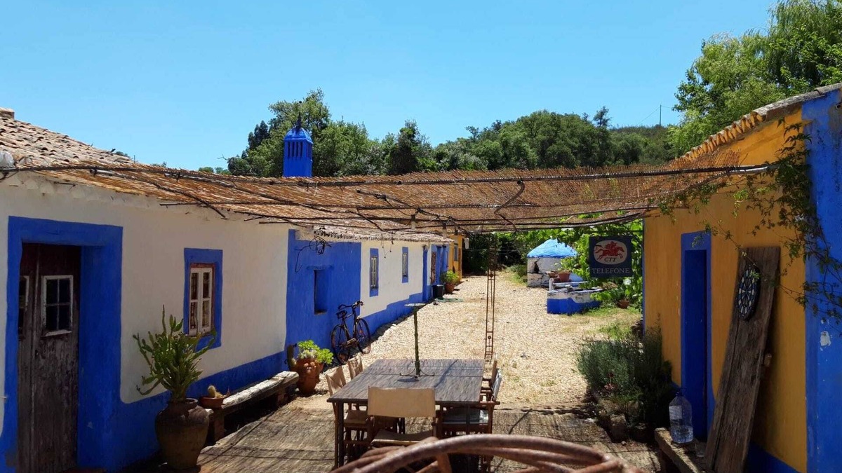 Luzianes House | Accommodation for groups/artistic residence