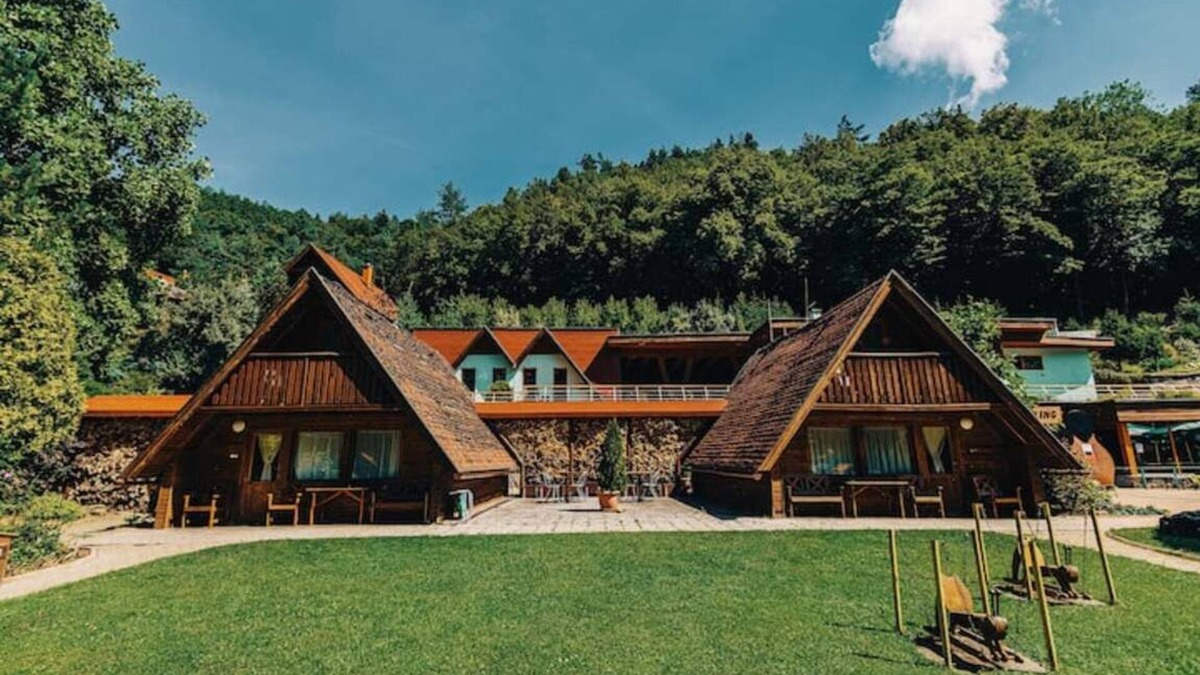 Zvolen House | Accommodation in a cottage within the sports resort