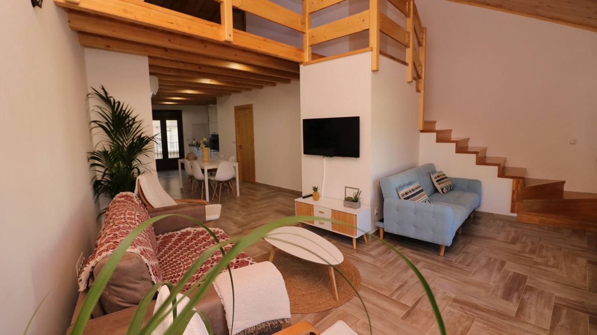 Cuntis House | Accommodation in cuntis pontevedra, spa, holiday tourism, Casa As Burgas