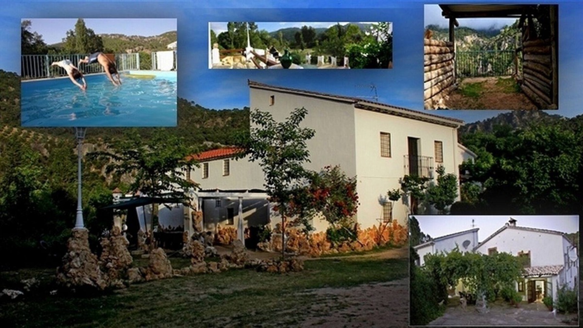 Beas de Segura Cottage | ACCOMMODATION THE VALEROS FROM 10 TO 30 PEOPLE