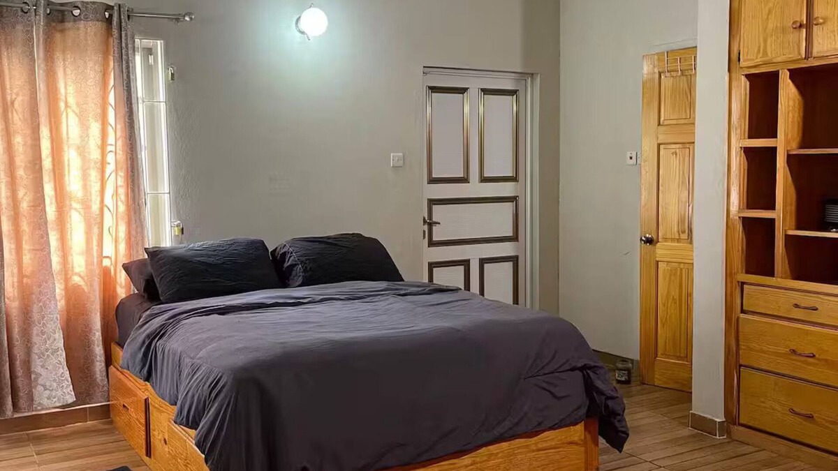Kingstown Apartment | Ace Apartment