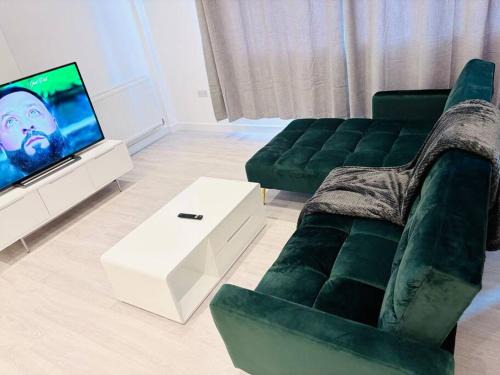 Thames Apartment | Ace Apartments