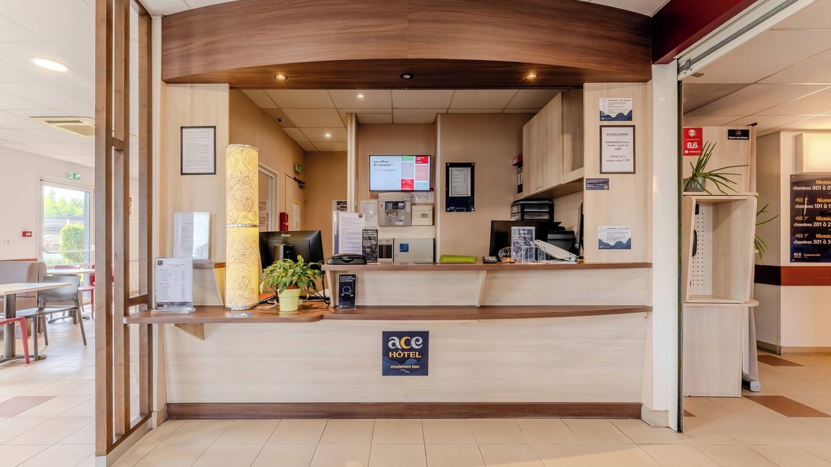Noyelles-Godault Hotel | Ace Hôtel Noyelles Godault