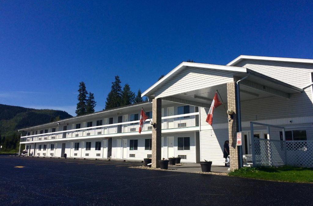 Clearwater Hotel | Ace Western Motel
