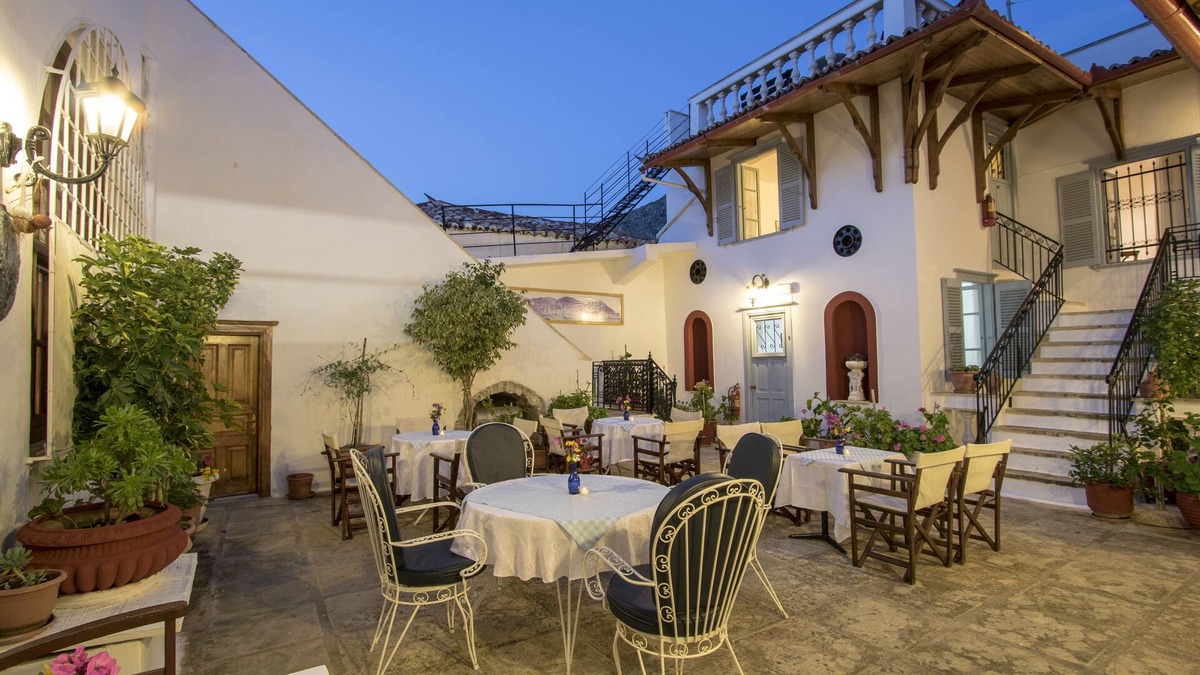 idhra Hotel | Achilleas Pension