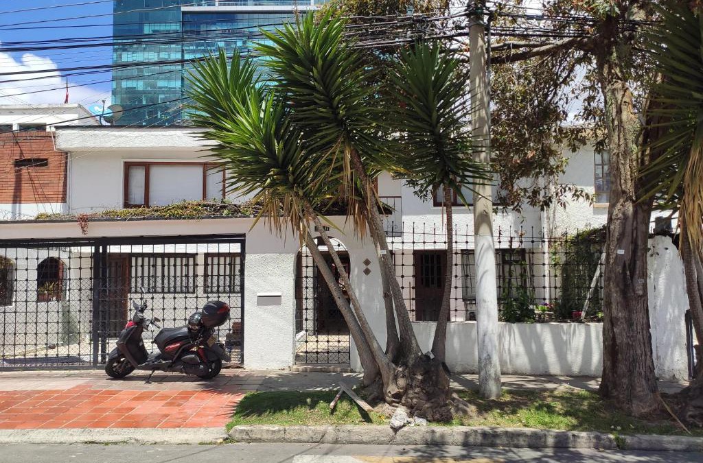Santa Ana Bed & Breakfast | acogedor Hostal usaquen la parada del tren