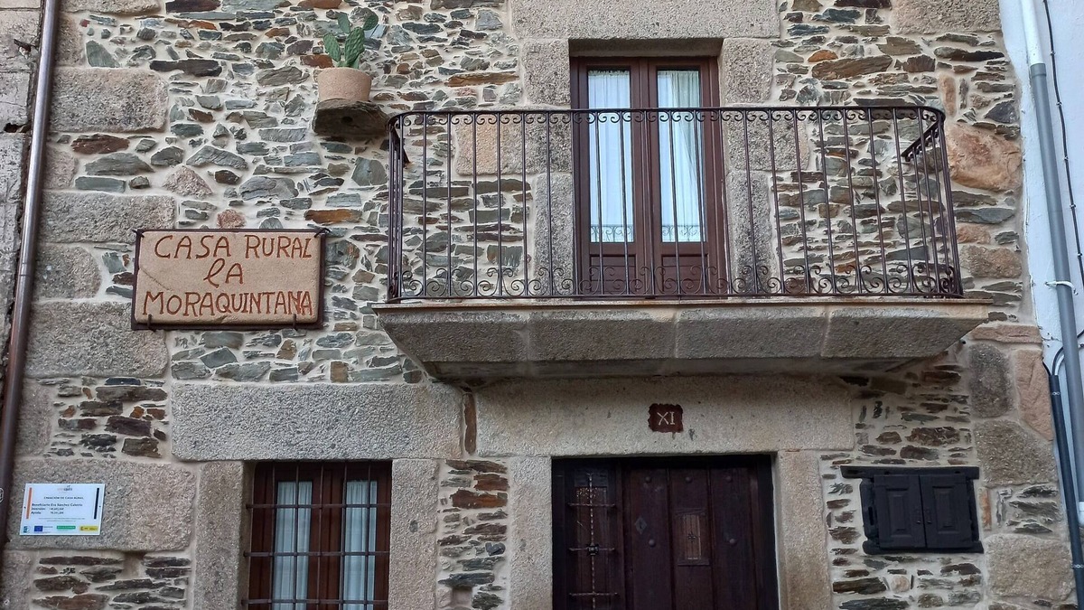 Santibanez el Bajo Cottage | Acogedora Casa Rural La Moraquintana Ideal Familias