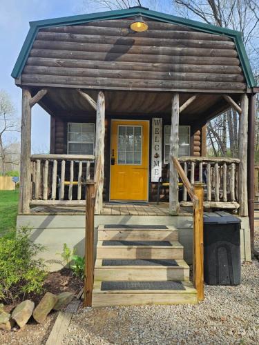 Logan House | Acorn Cottage at Hocking Vacations