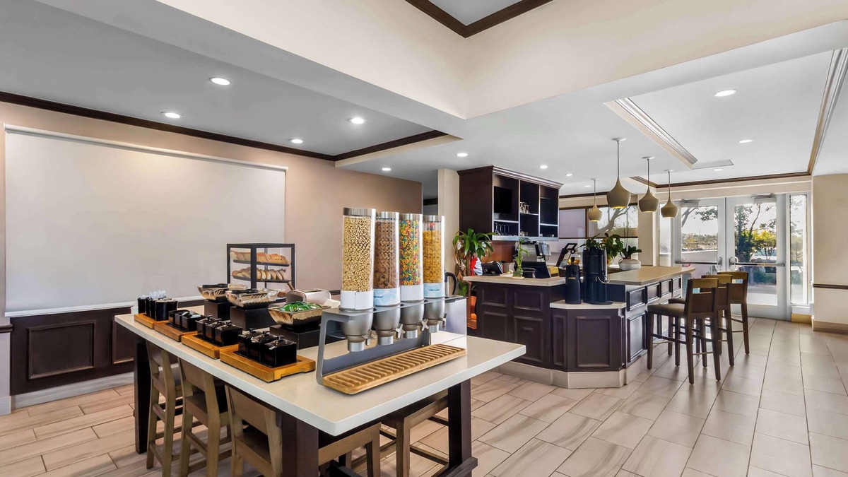 Chinatown Hotel | ACP Hotel Houston Westchase, MOD Collection by Sonesta