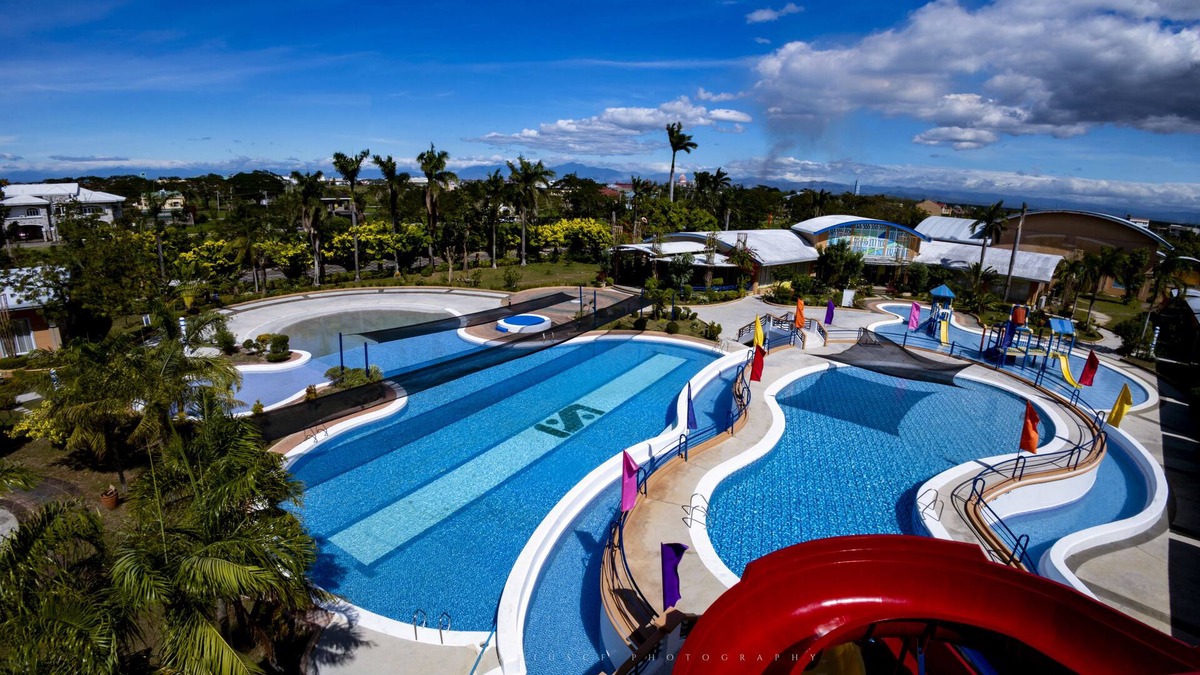 Cabanatuan Hotel | Acropolis North Water Camp