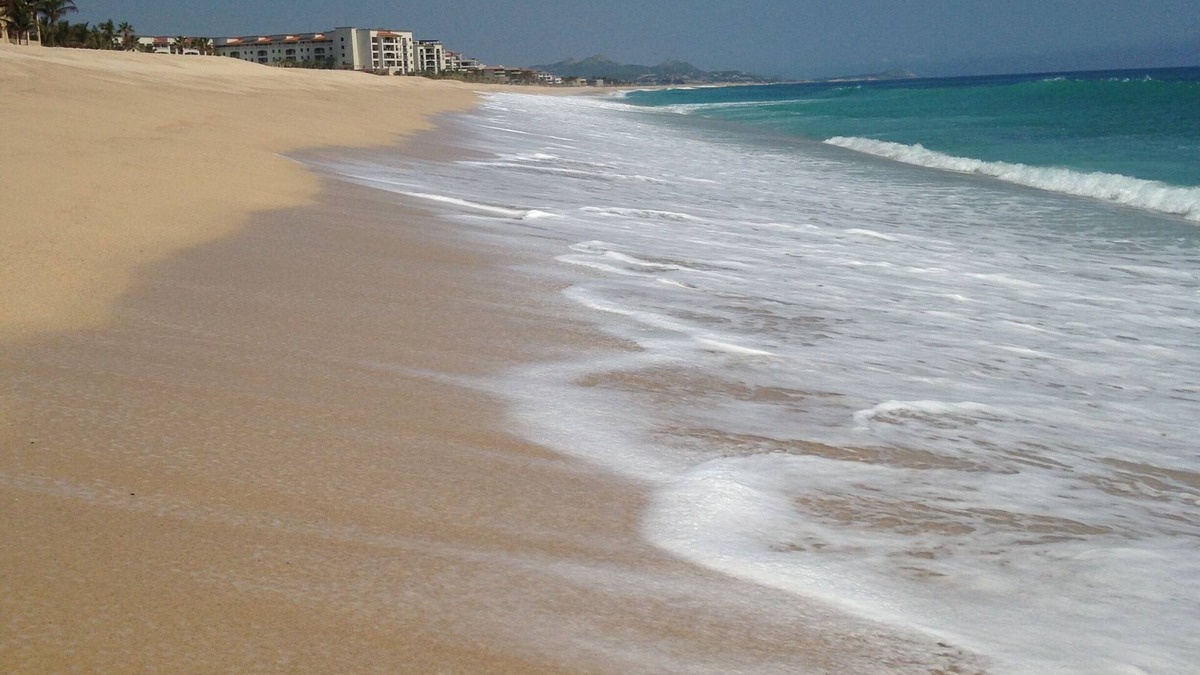Campo de Golf Fonatur Condo | Across From The Beach!
