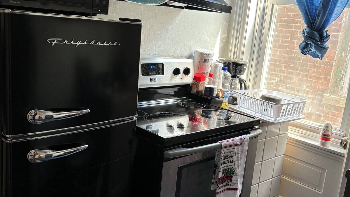 North Philadelphia Apartment | Across Temple Dental, Pharmacy University & Hospital