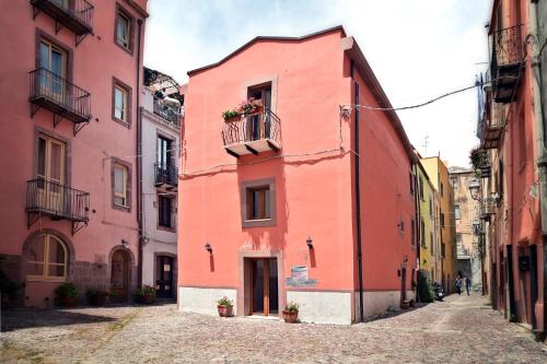Bosa Historic Centre House | Ada's guest house