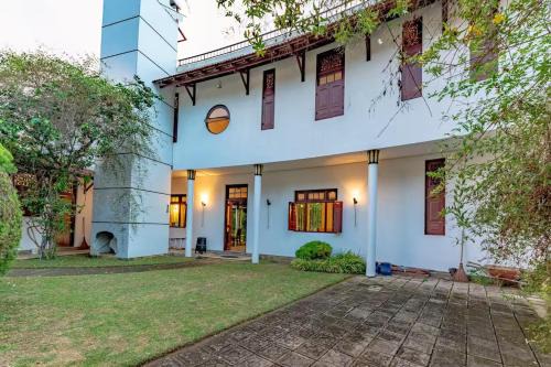 Moratuwa Resort | Adaaran Villa Bolgoda