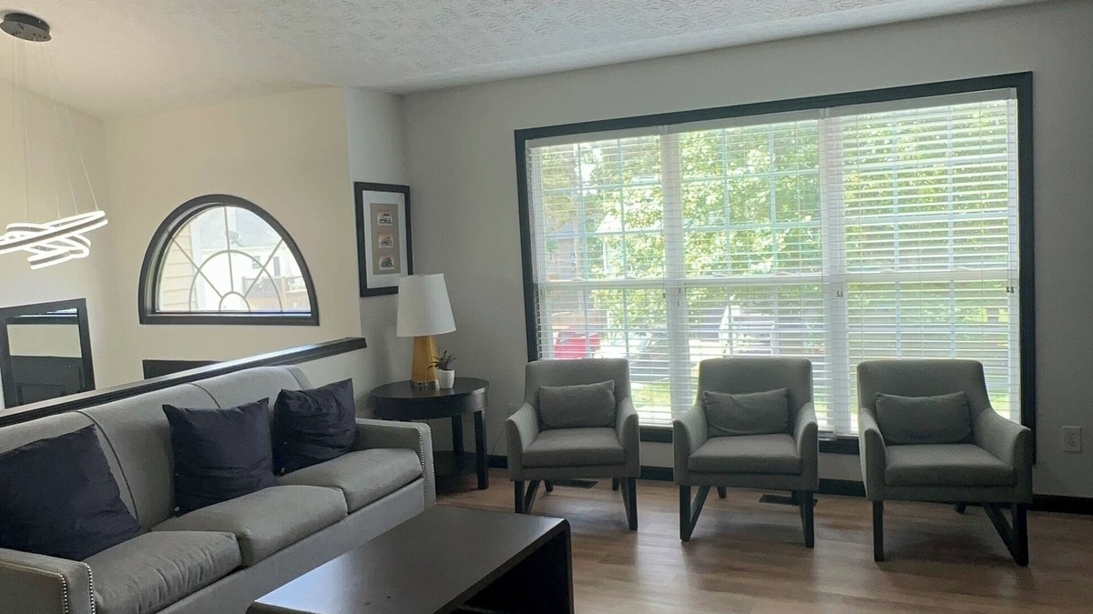 Adairsville House | Adairsville Charm
