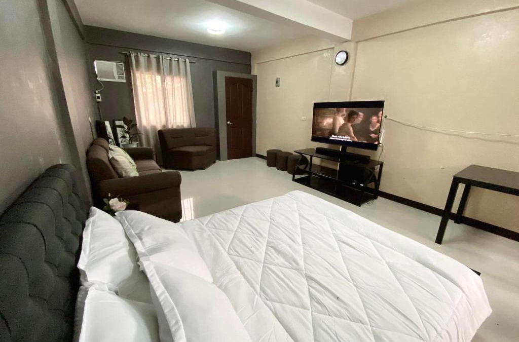 Pandi House | Adam's Hotel Apartment