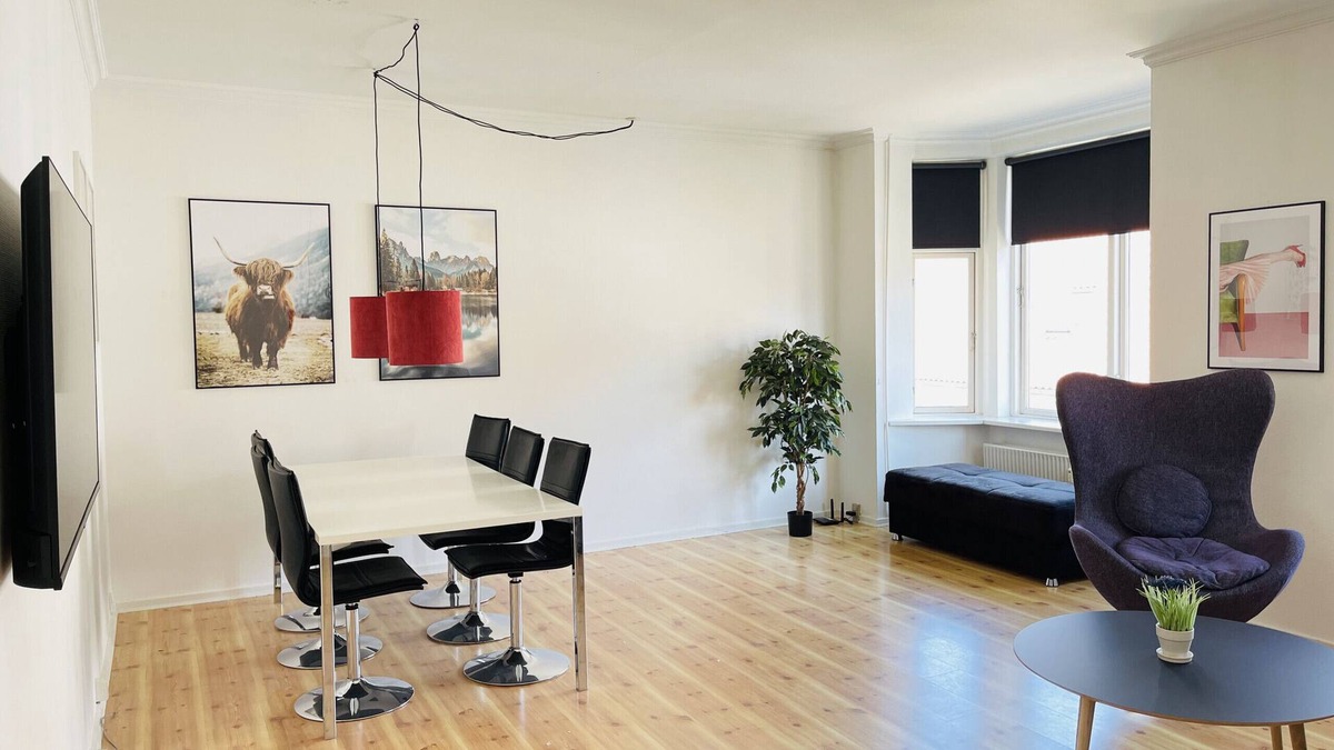 Randers Apartment | aday - Beautiful Central 2 Bedroom Apartment in Randers