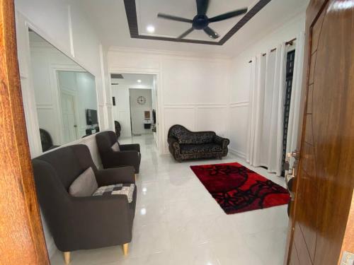 Kampung Semut Api House | ADDA Guest House
