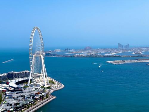 Dubai Marina Apartment | ADDRESS BEACH RESORT Residence Million Dollar View 39th floor AIRPORT VIP Shuttle