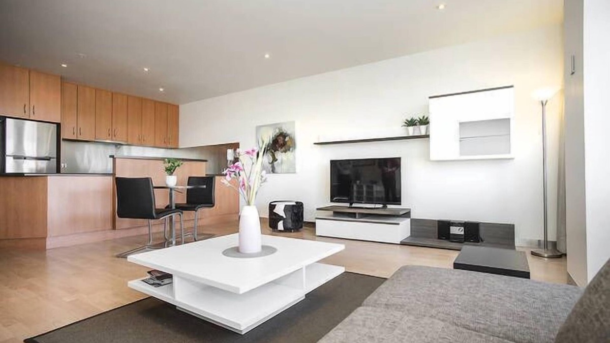 Parkside Apartment | Adelaide Parkland Tower Apartment