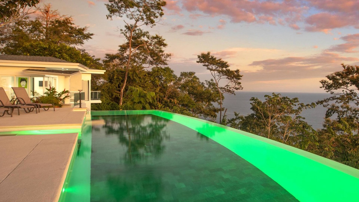 Montezuma Villa | Adeluna Luxury Ocean View Villas