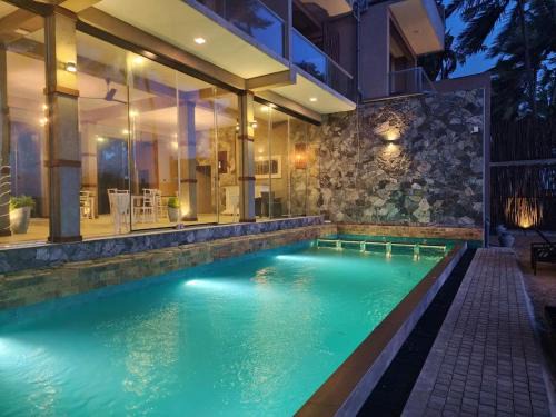 Marawila Hotel | Adique's Resorts