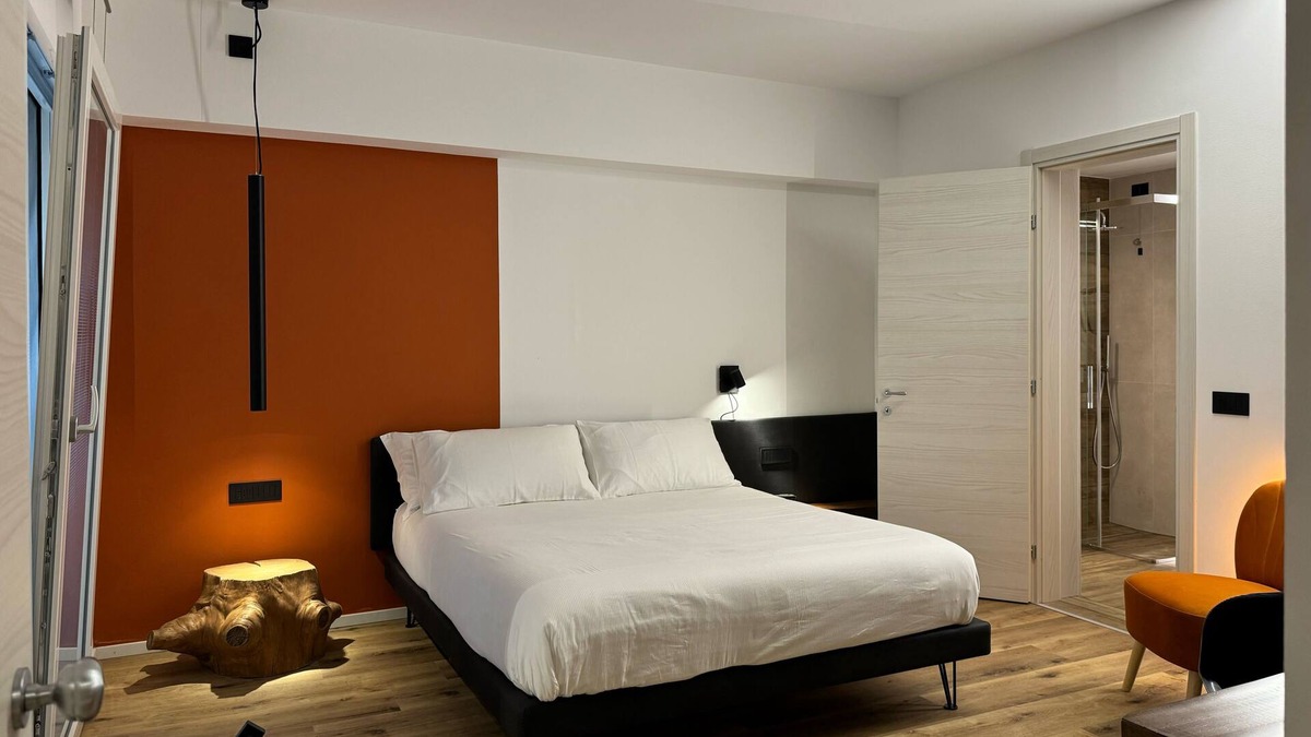 Orzinuovi House | AdisArtur Elegant Rooms