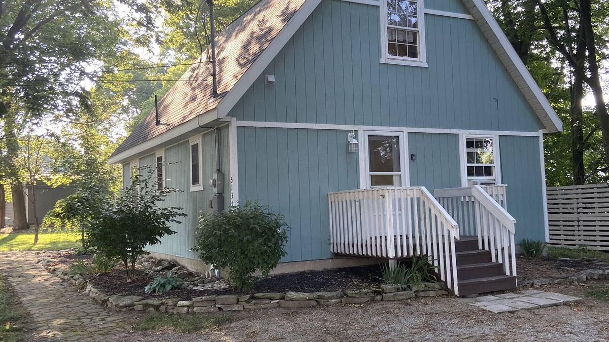 Gypsum House | Adjacent to Miller’s Ferry to Put N Bay
