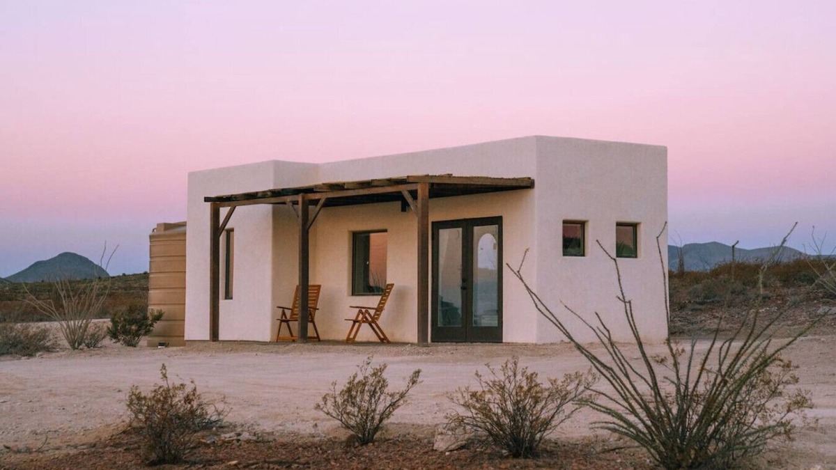 Terlingua Villa | Adobe Arches - The Coyote