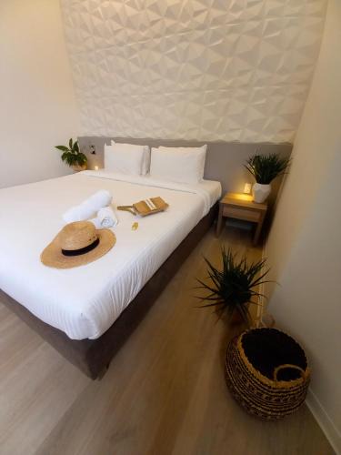 Maho Hotel | Adonis Cupecoy