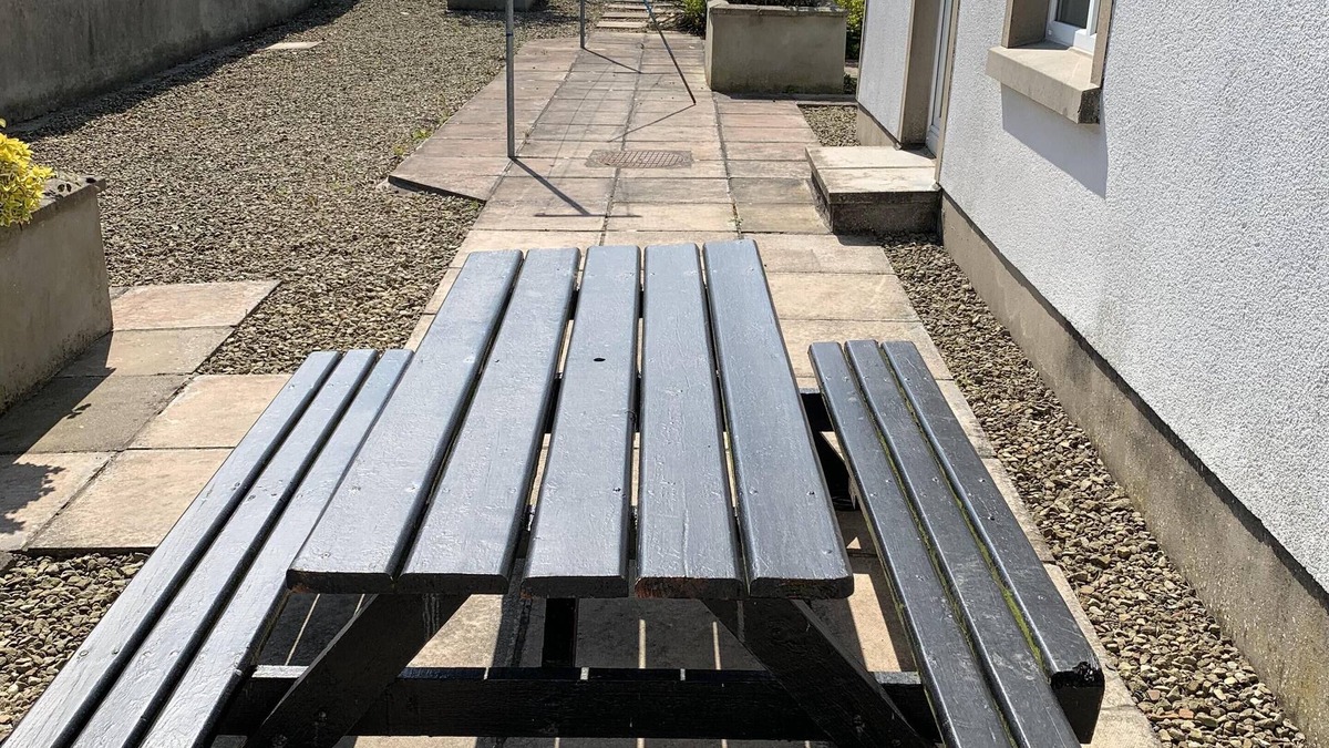 Portaferry Apartment | Adorable 1 bedroom holiday home. Cosy rural retreat