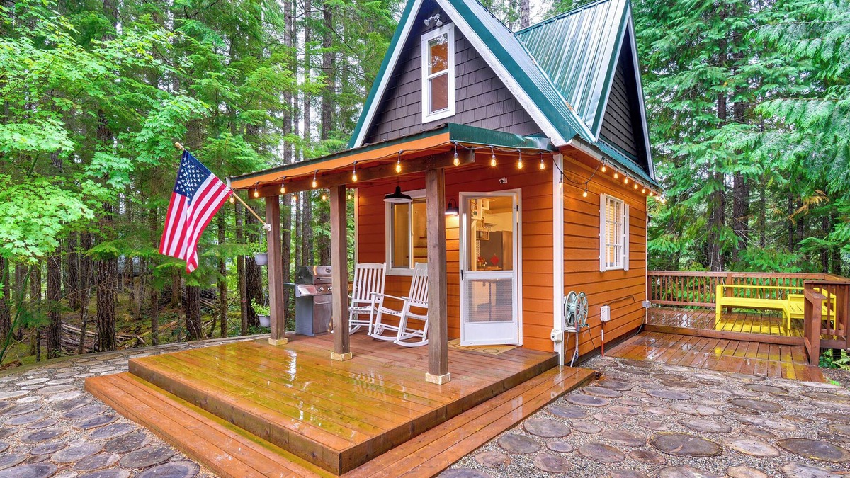 Hoodsport Cabin | Adorable A-Frame Cabin, Steps to Lake Cushman!
