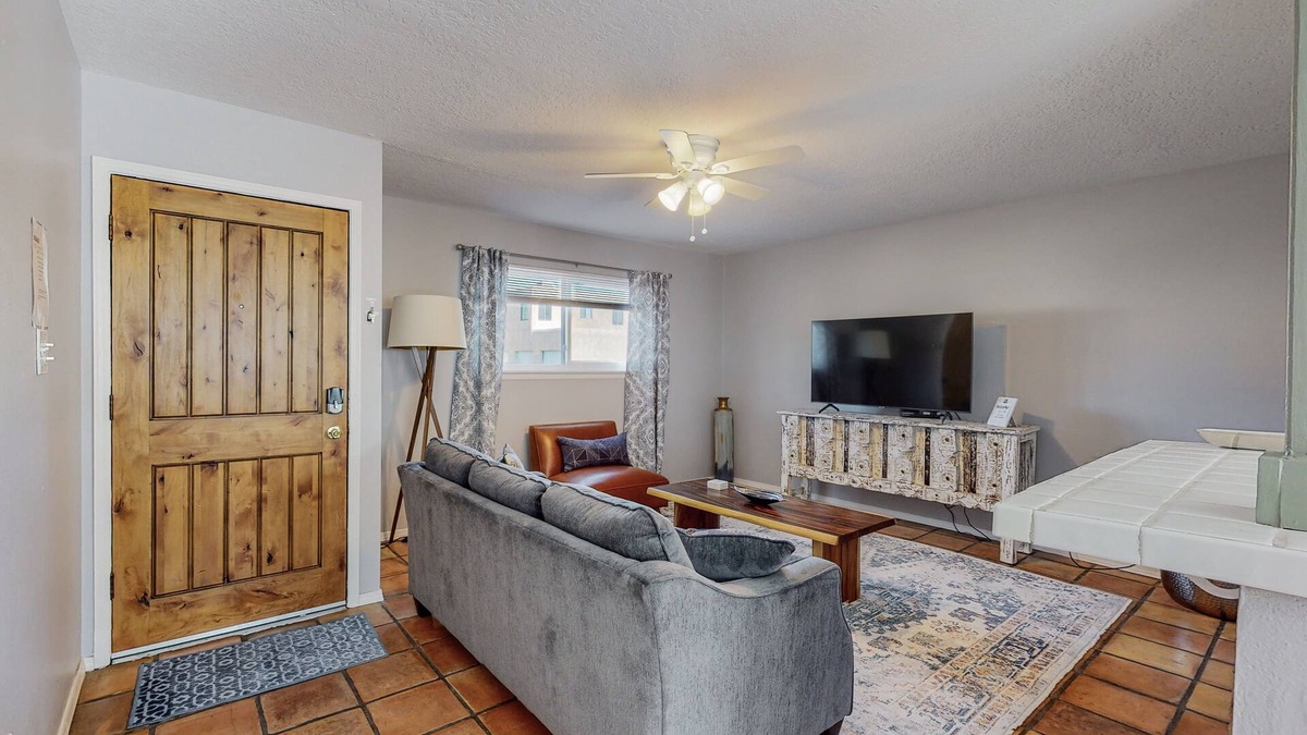 Raynolds Addition House | Adorable Adobe home in Downtown: 2bd/1ba, garage, yard