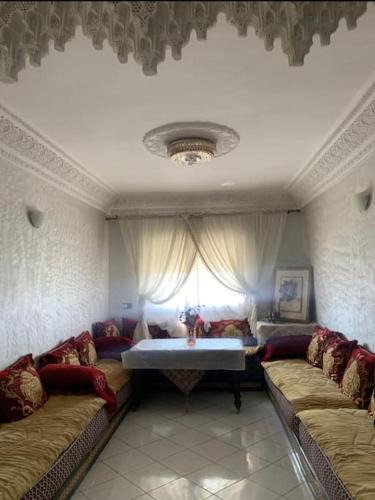 Nouaceur Apartment | Adorable Apartamento a 8 Min del Aeropuerto de Casablanca,WiFi Ultra Rapido y Parking Gratis
