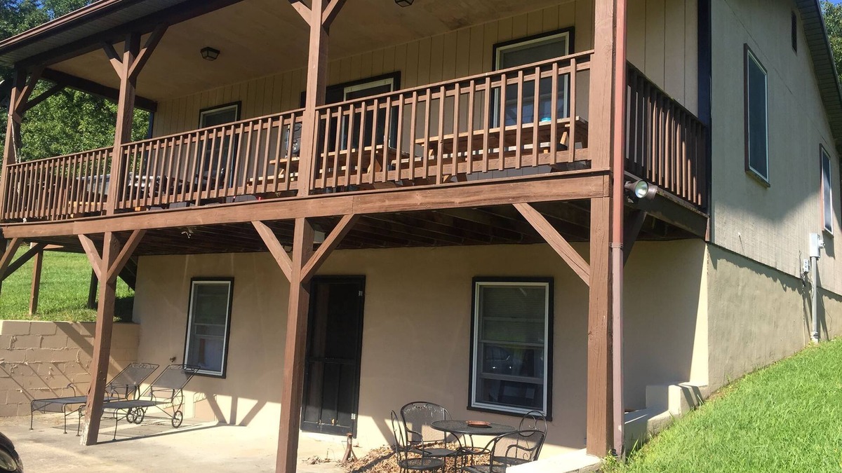 Star Tannery House | Adorable Cabin at Trout-Stocked Paddy Run Surrounded by GWNF and Hiking Trails