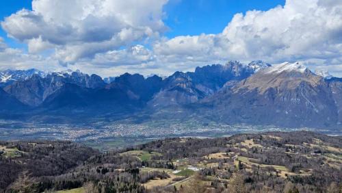 Belluno Apartment | Adorable Dolomiti View Point Studio