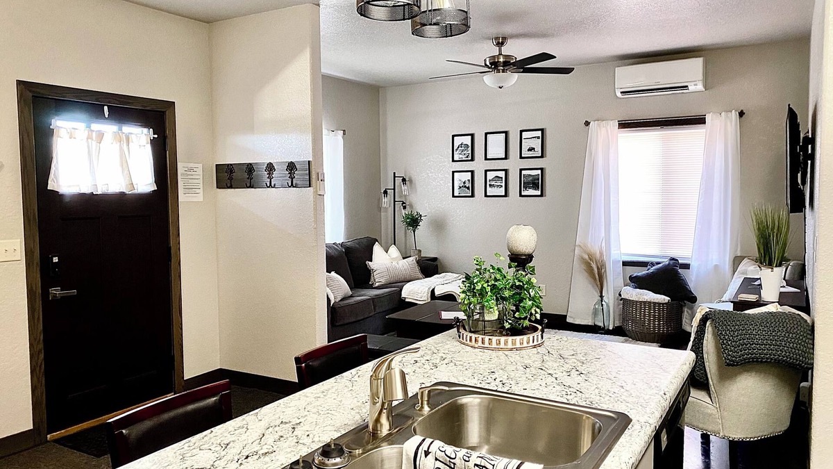 Hermosa House | Adorable - Gateway to the Black Hills - easy access