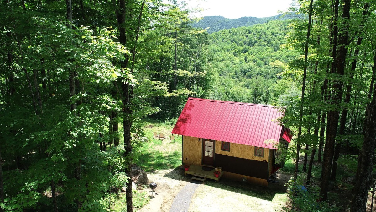 North River Cabin | ADORABLE NEW CABIN WITH AMAZING MOUNTAIN VIEWS
