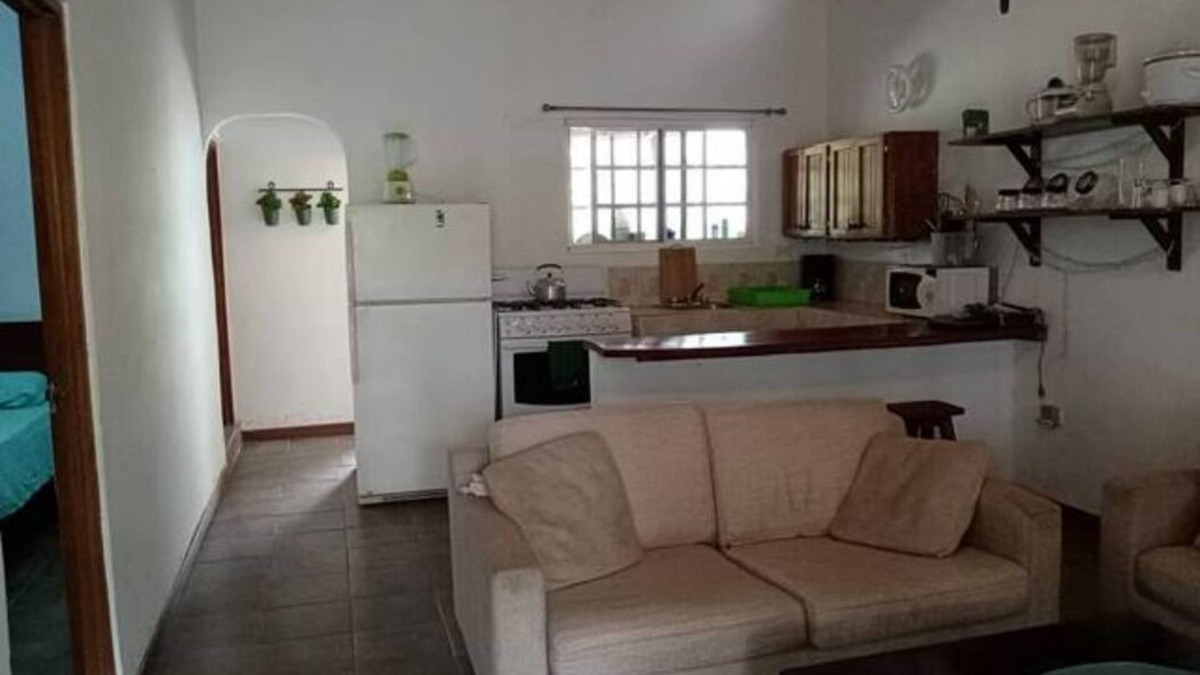 Pedasi House | Adorable Pedasi 2 bdrm fenced home; Walk to Square