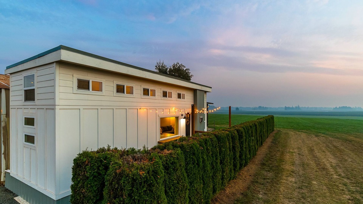 Lynden Other | Adorable Tiny House In the Counrty