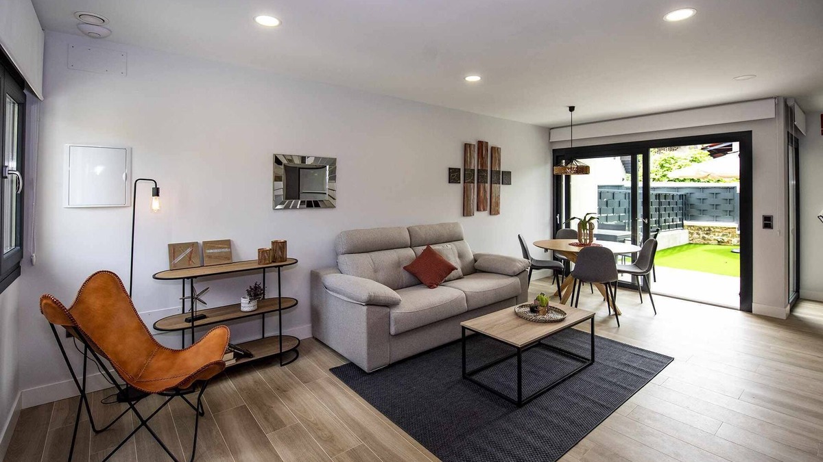 Poo Apartment | Adosado-duplex Marea Baja 3 ; Zona Playa, Ideal Familias, Parejas y Amigos