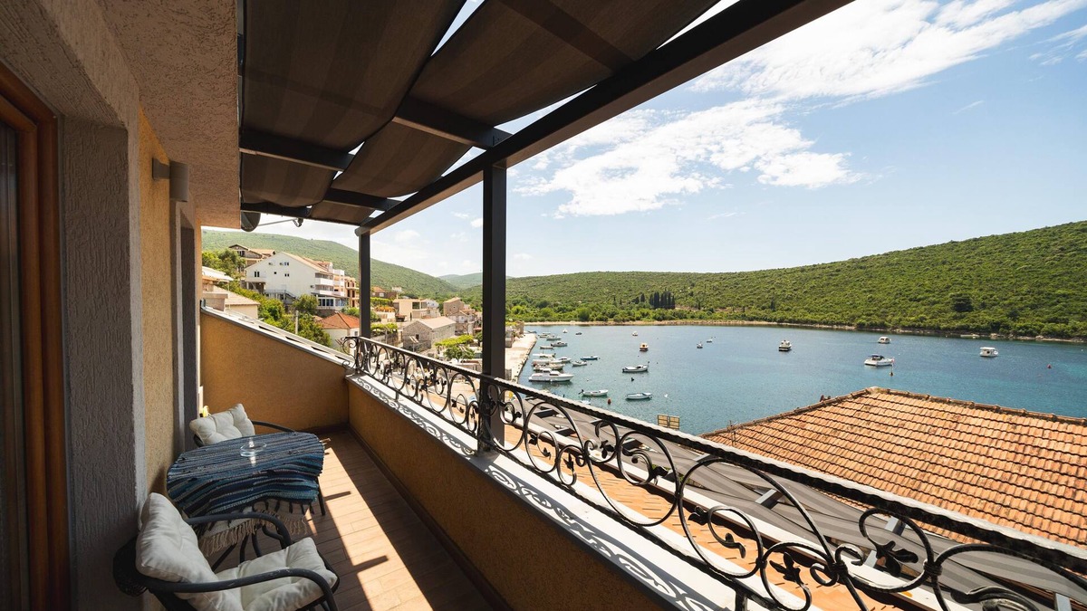 Bigovo Villa | ADRIA – Seafront Luxury Villa with Sauna & Gym
