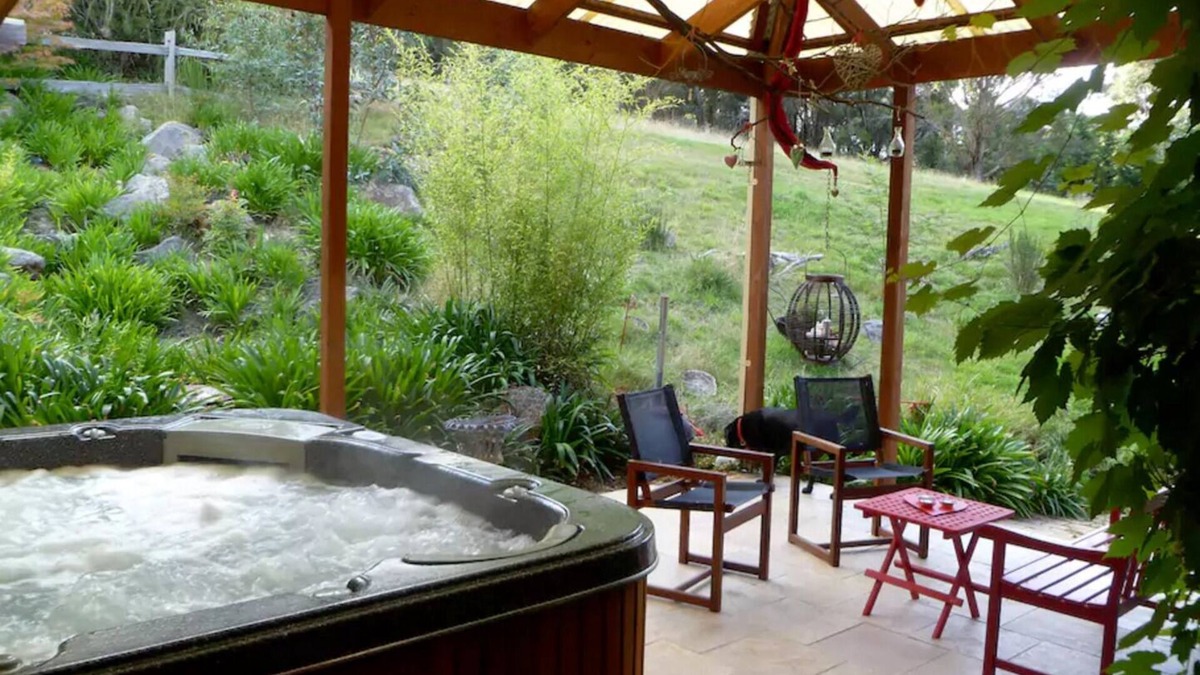 Mount Macedon House | Adrienne's Country Retreat