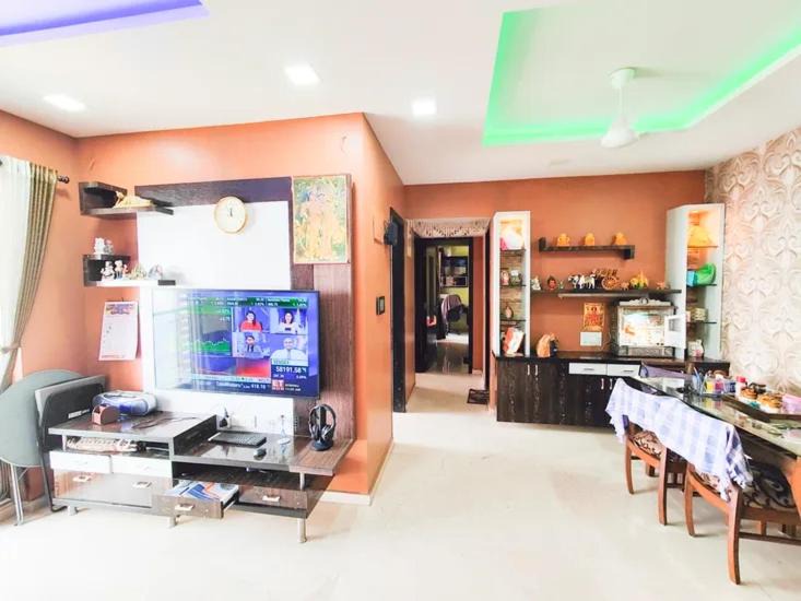 Imphal Bed & Breakfast | Adrine Market Home