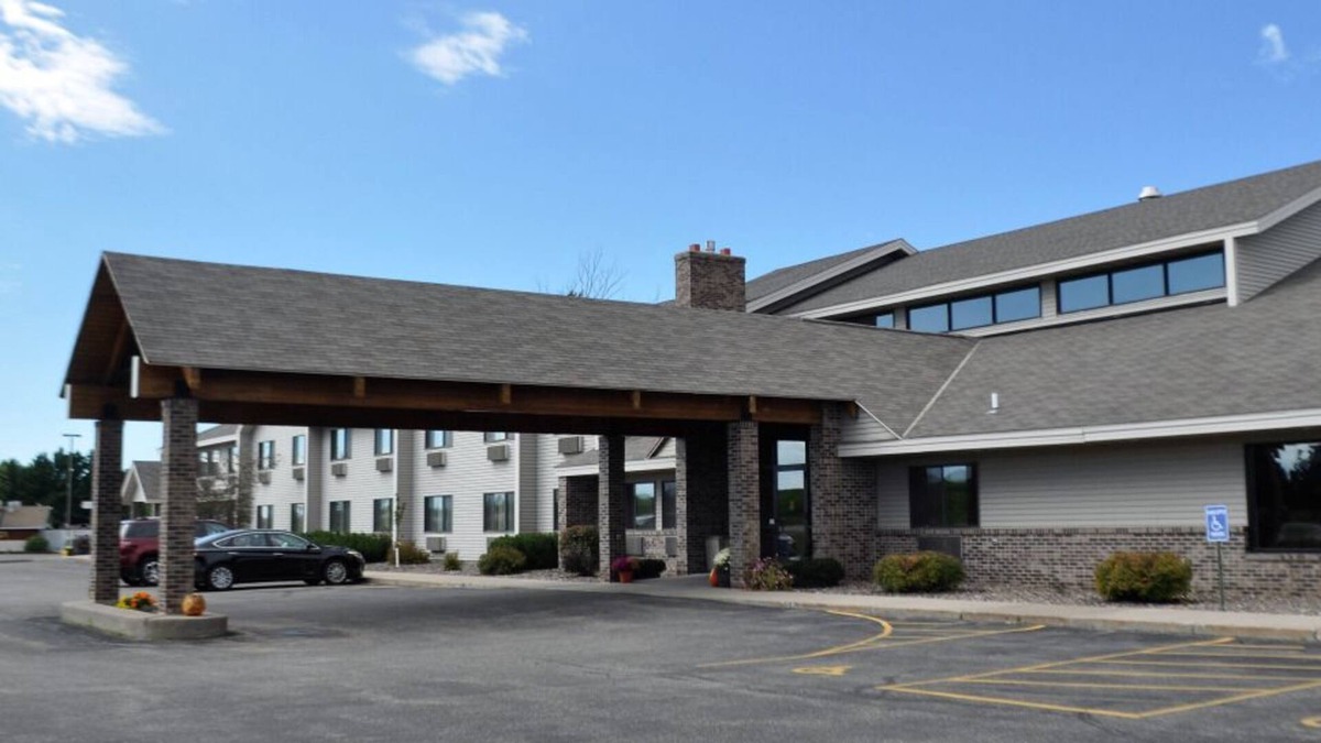 Thorp House | Adventure Awaits! Affordable, FREE Parking, FREE Breakfast, Near Marieke Gouda!