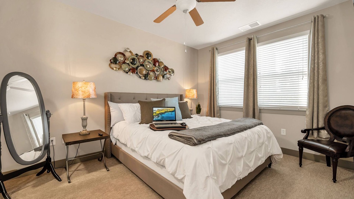 South Jordan Apartment | Adventure Awaits, Come & PLAY! Luxurious Cal King!